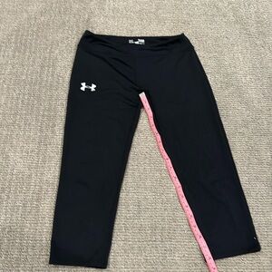 Girls Under Armour capris